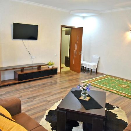 Robo Apartment Tbilisi Exterior foto