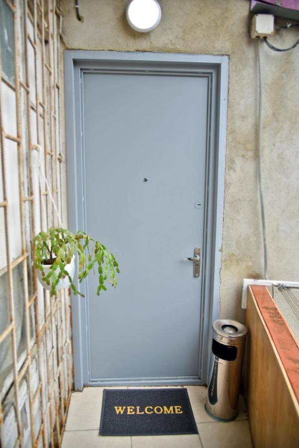 Robo Apartment Tbilisi Exterior foto