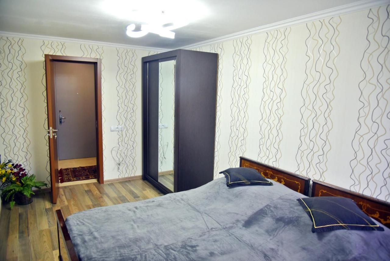 Robo Apartment Tbilisi Exterior foto